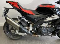 APRILIA TUONO 1100 V4 FACTORY 2025
