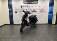 VESPA PRIMAVERA 125