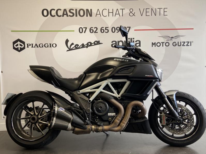 DUCATI DIAVEL CARBON CARBONE 2015