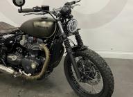 TRIUMPH Bonneville Bobber 1200 2017