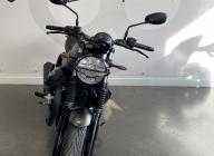 MOTO GUZZI V7 STONE 850 2025