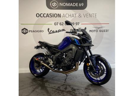 YAMAHA MT-09